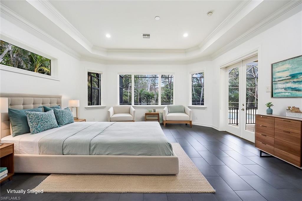 MOORINGS - Residential