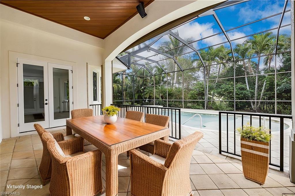 MOORINGS - Residential