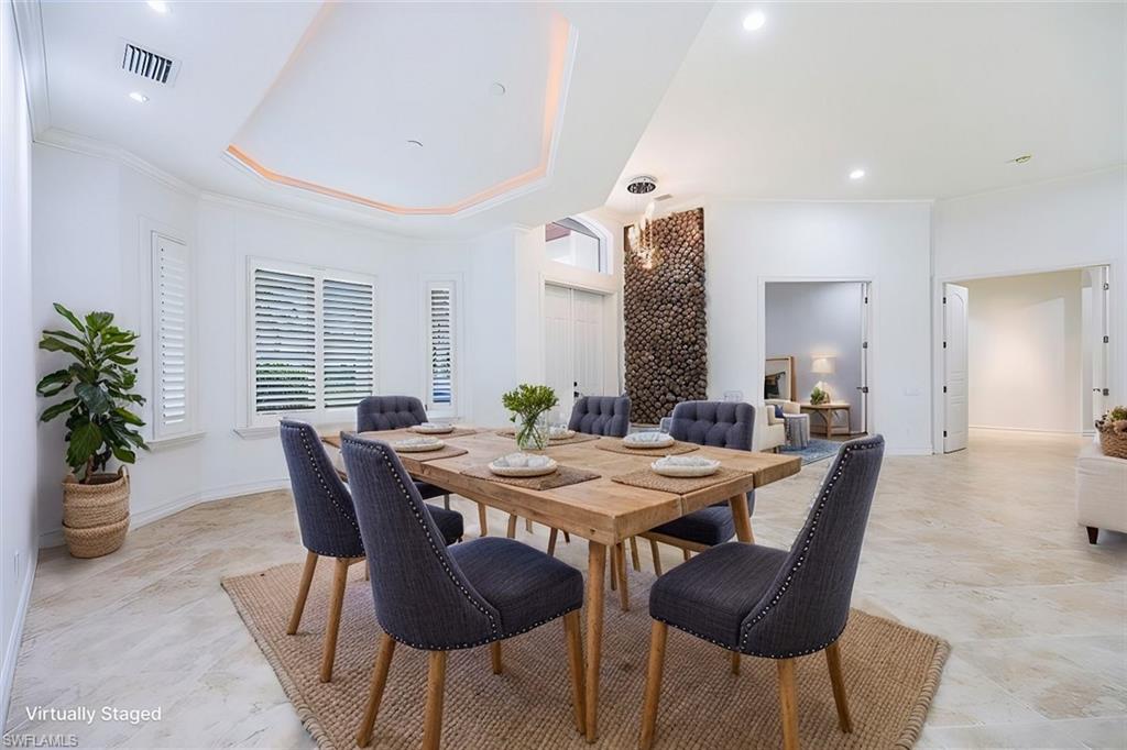 MOORINGS - Residential