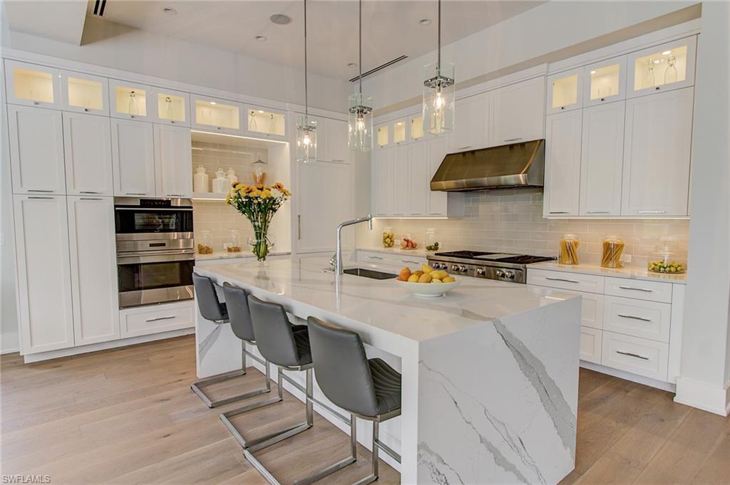 OLDE NAPLES - Residential