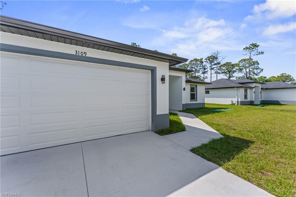 LEHIGH ACRES - Residential