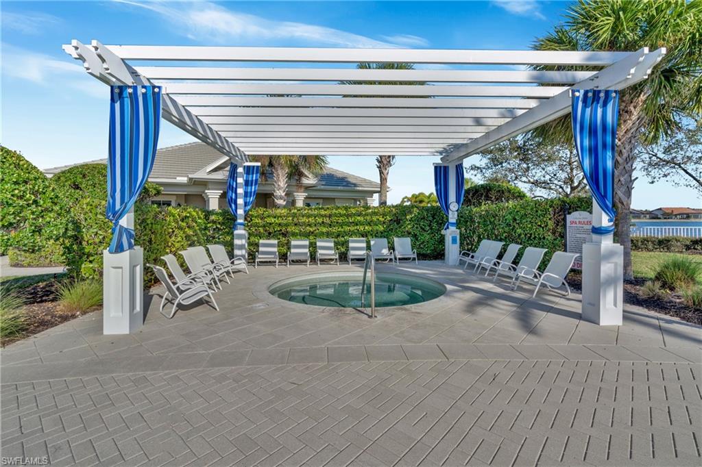 CORKSCREW SHORES - Residential