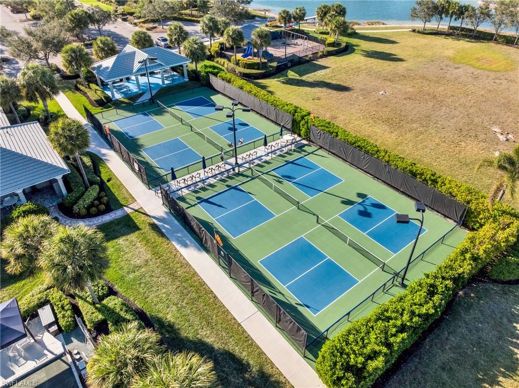 CORKSCREW SHORES - Residential