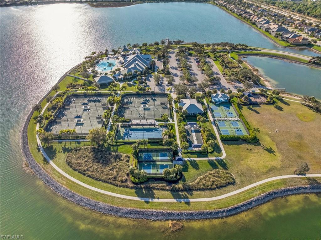 CORKSCREW SHORES - Residential