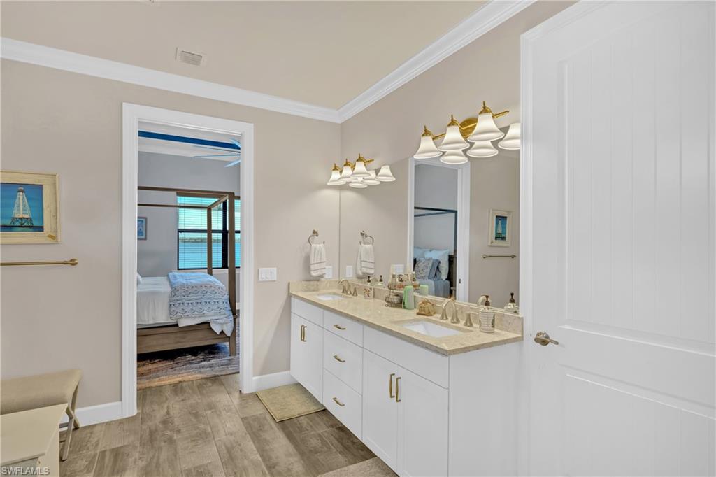 CORKSCREW SHORES - Residential