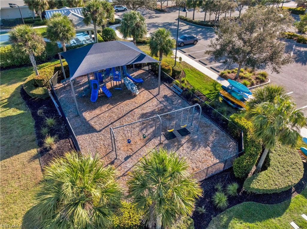 CORKSCREW SHORES - Residential