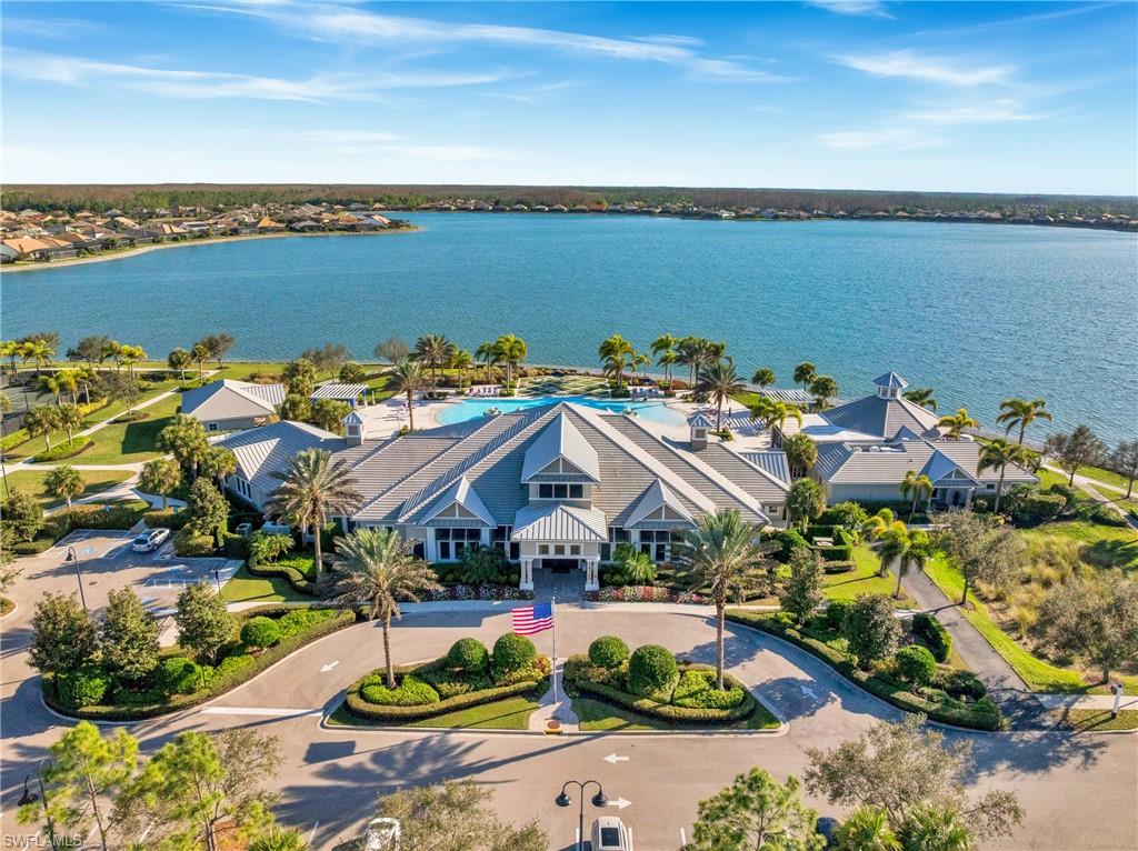 CORKSCREW SHORES - Residential