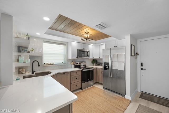 HIGH POINT COUNTRY CLUB - Residential