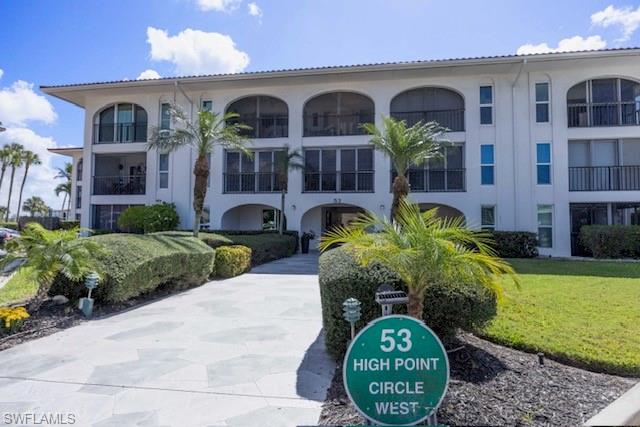 HIGH POINT COUNTRY CLUB - Residential