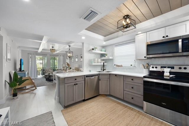 HIGH POINT COUNTRY CLUB - Residential