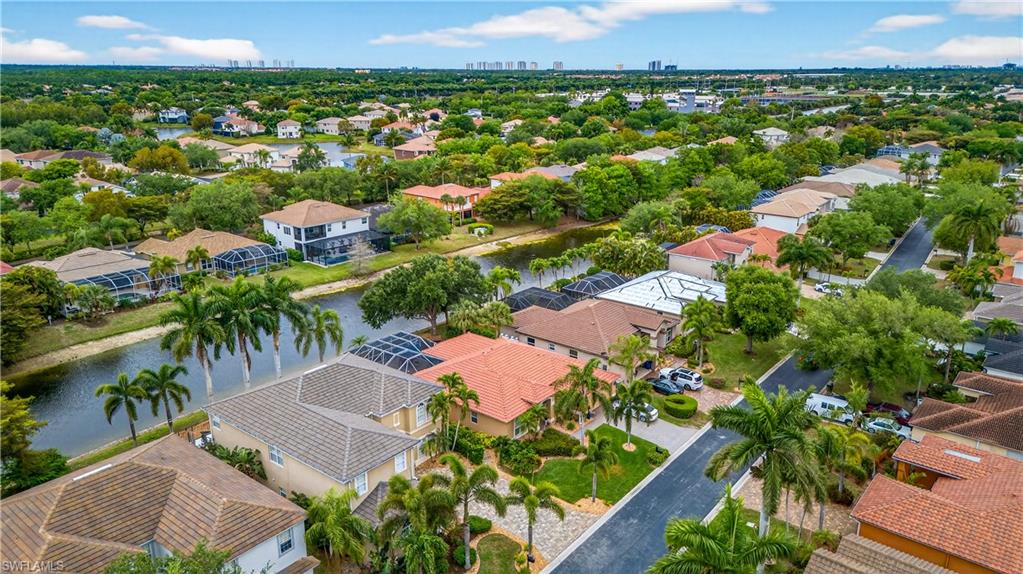 COLONIAL OAKS - Residential