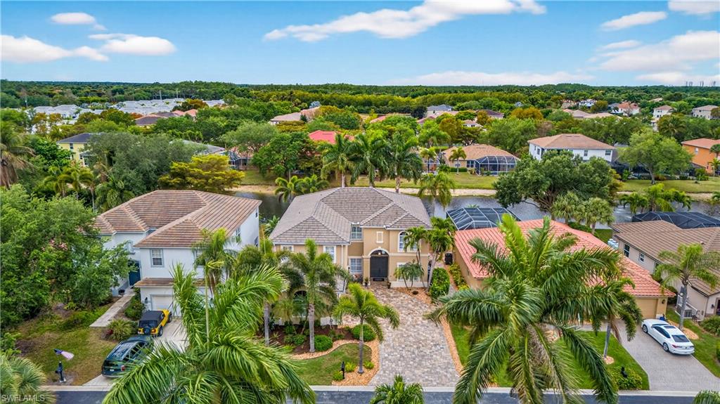 COLONIAL OAKS - Residential