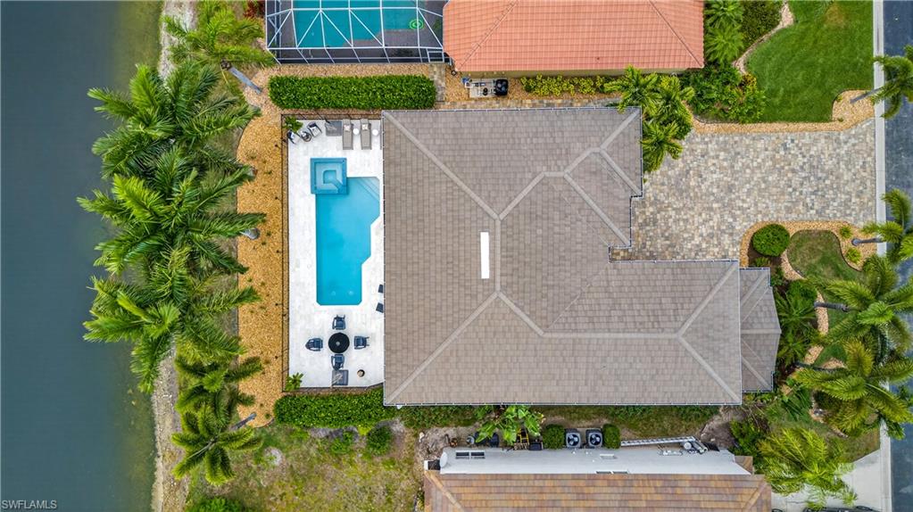 COLONIAL OAKS - Residential