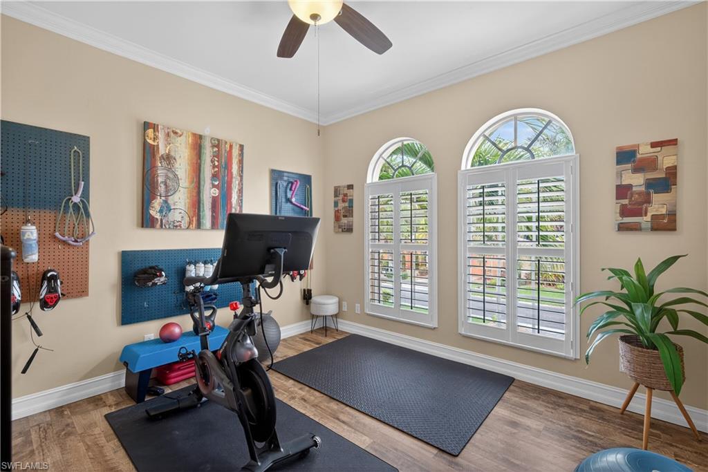 COLONIAL OAKS - Residential