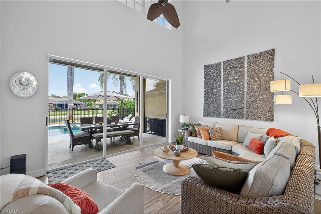 COLONIAL OAKS - Residential