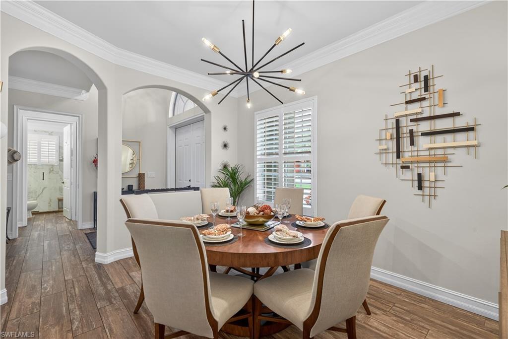 COLONIAL OAKS - Residential