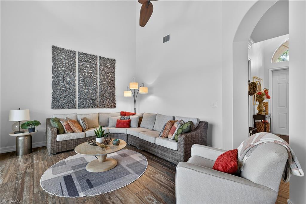 COLONIAL OAKS - Residential