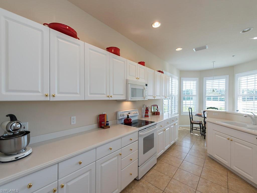 LAKE ARROWHEAD - Residential