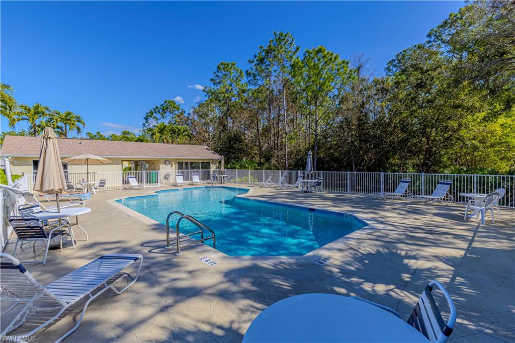 VILLAS OF WHITTENBERG - Residential