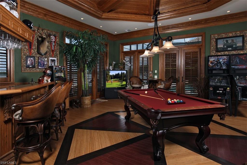 MARCO ISLAND - Residential