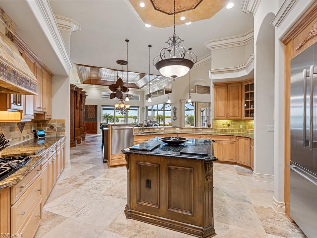 MARCO ISLAND - Residential