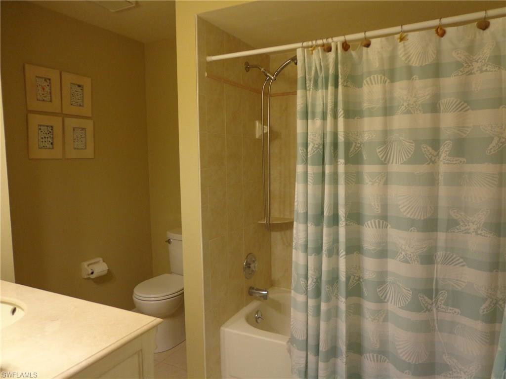 HACIENDA VILLAGE - Residential