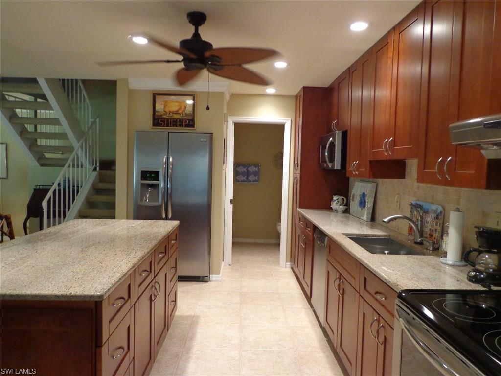 HACIENDA VILLAGE - Residential