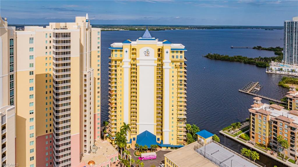 BEAU RIVAGE - Residential