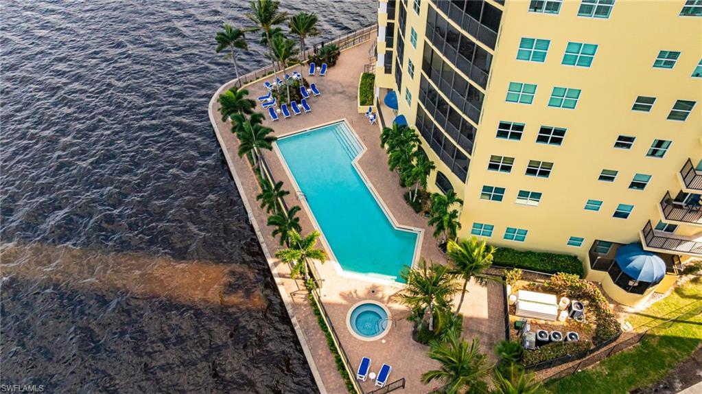 BEAU RIVAGE - Residential