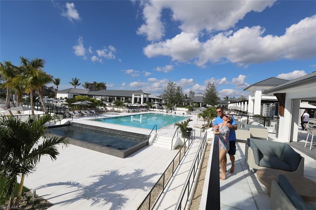 KALEA BAY TOWER 200 - Residential