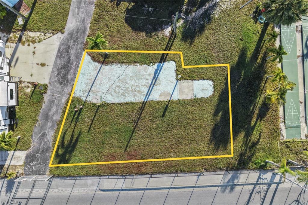 GULF COVE TRAILER PARK CO-OP - Land