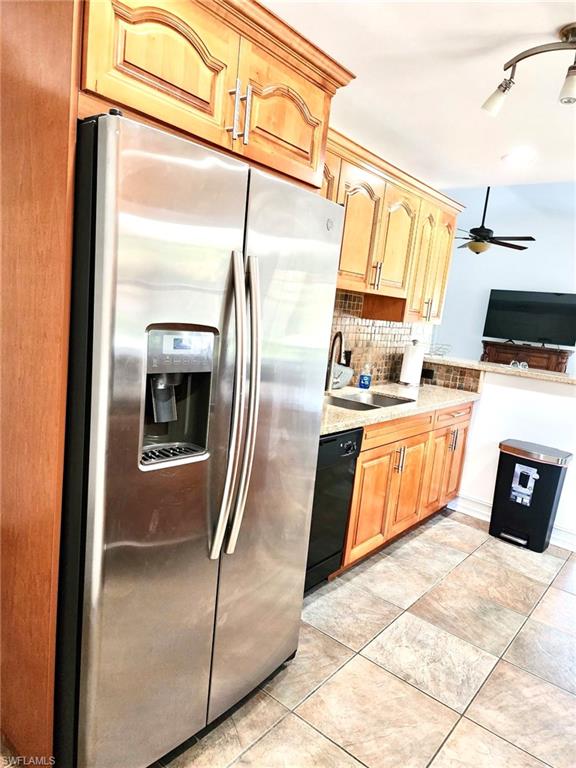 GOLDEN GATE ESTATES - Residential Lease