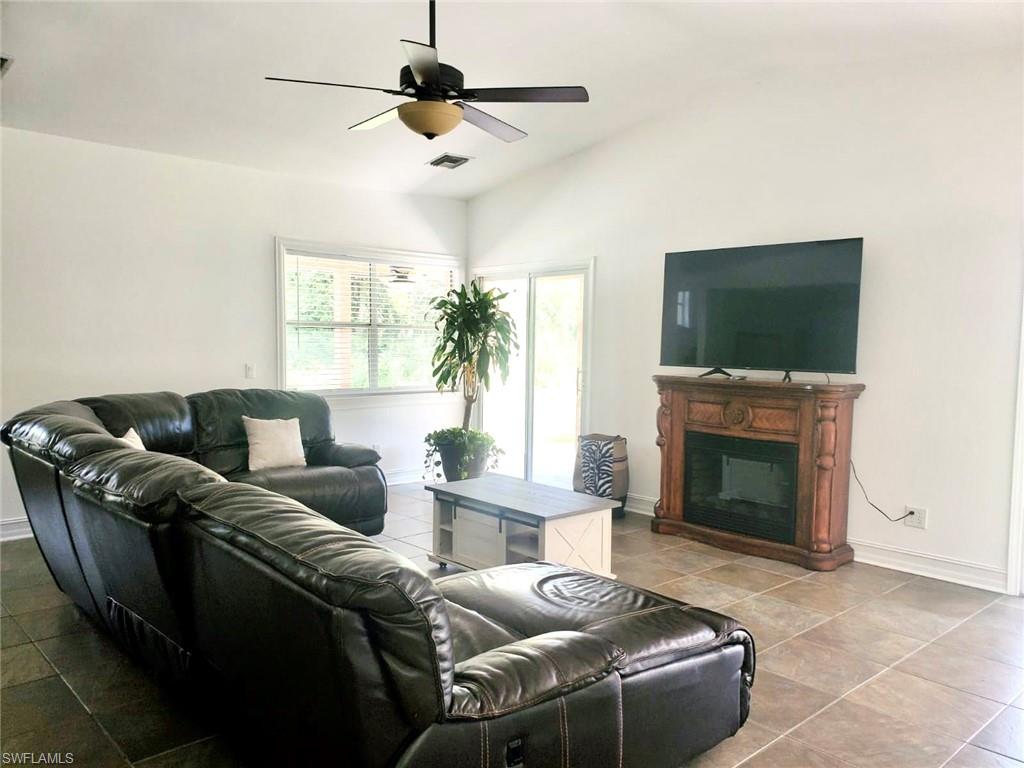 GOLDEN GATE ESTATES - Residential Lease