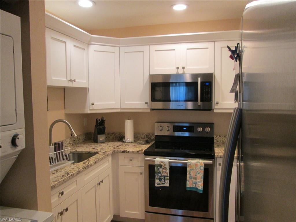 ARLINGTON PARK - Residential