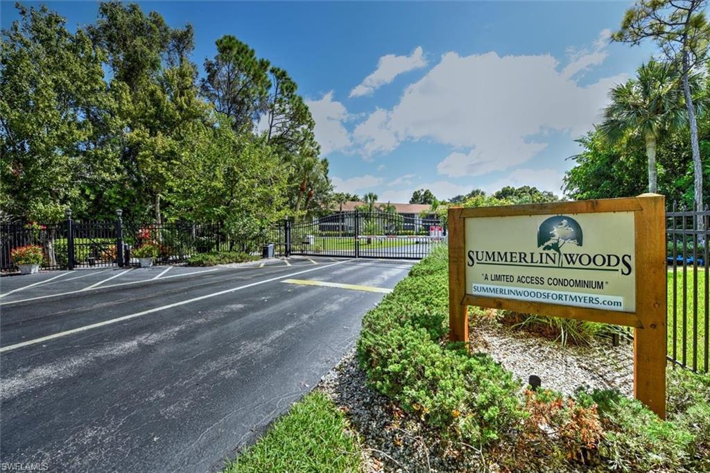 SUMMERLIN WOODS - Residential