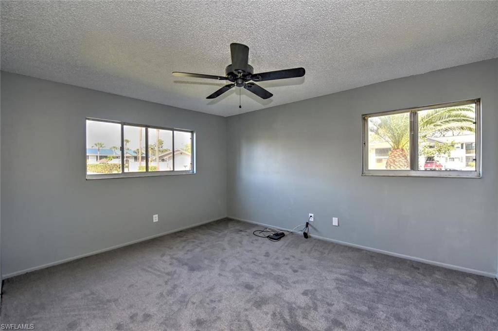 SUMMERLIN WOODS - Residential