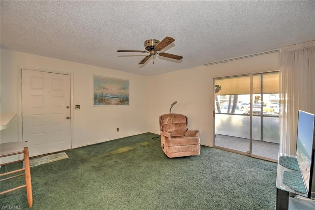 SUMMERLIN WOODS - Residential