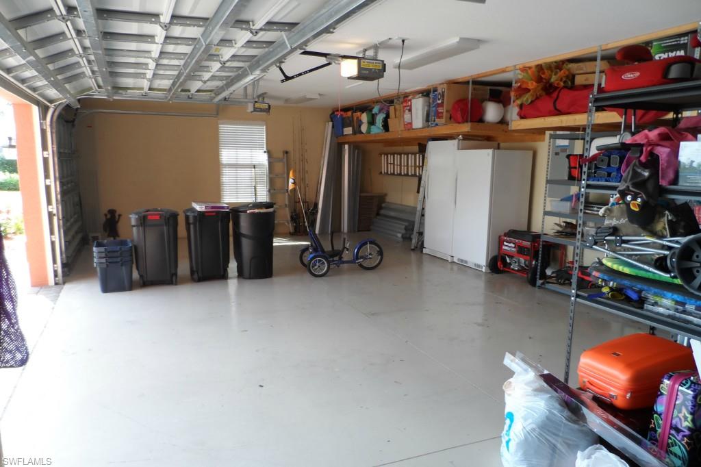 HAMPTON PARK - Residential