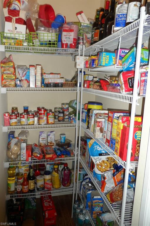 HAMPTON PARK - Residential