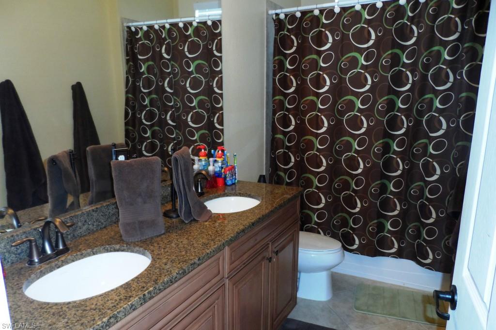 HAMPTON PARK - Residential