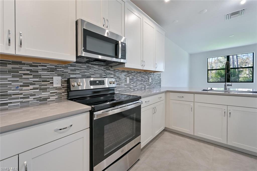 VANDERBILT RESERVE - Residential Lease