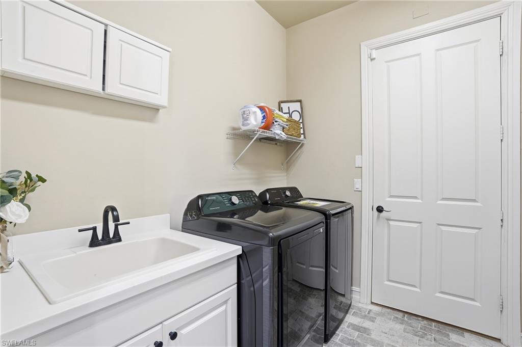 ASHTON PLACE - Residential