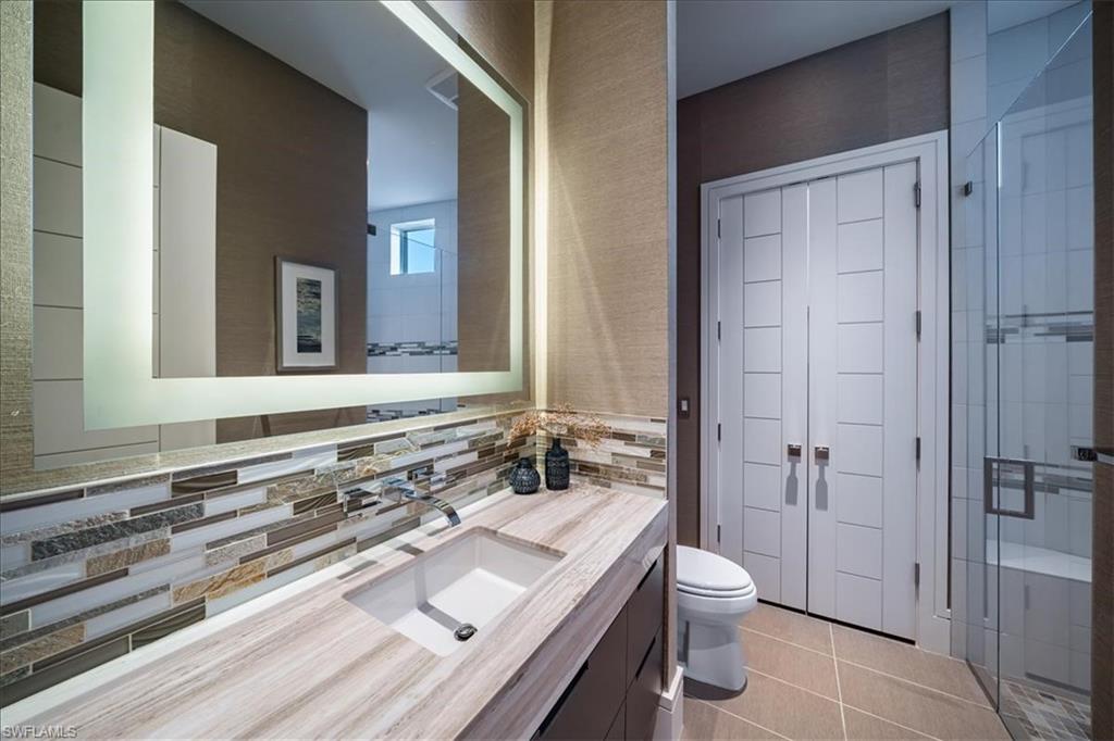 QUAIL WEST - Residential