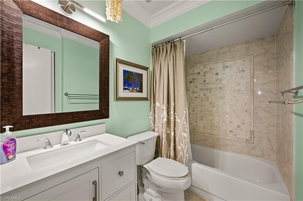 TERRAVERDE COUNTRY CLUB - Residential Lease