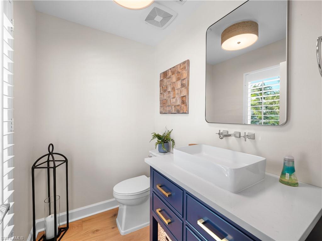 SUNSET CAPTIVA - Residential