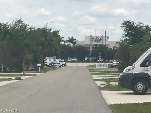 NAPLES PARK - Residential