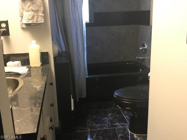 NAPLES PARK - Residential