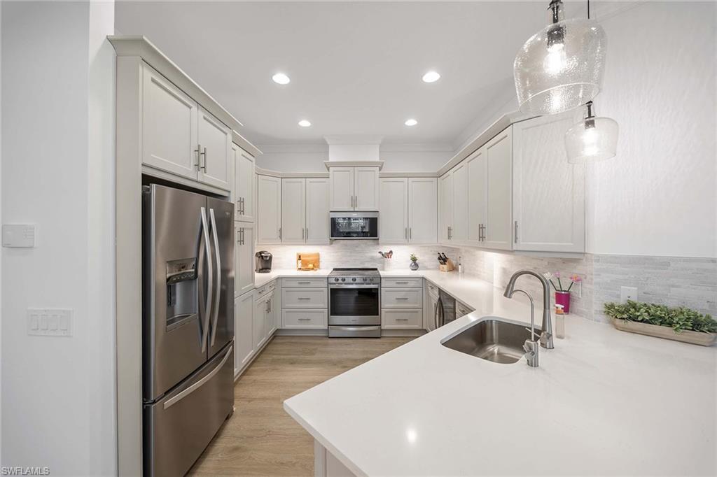 ISLES OF COLLIER PRESERVE - Residential