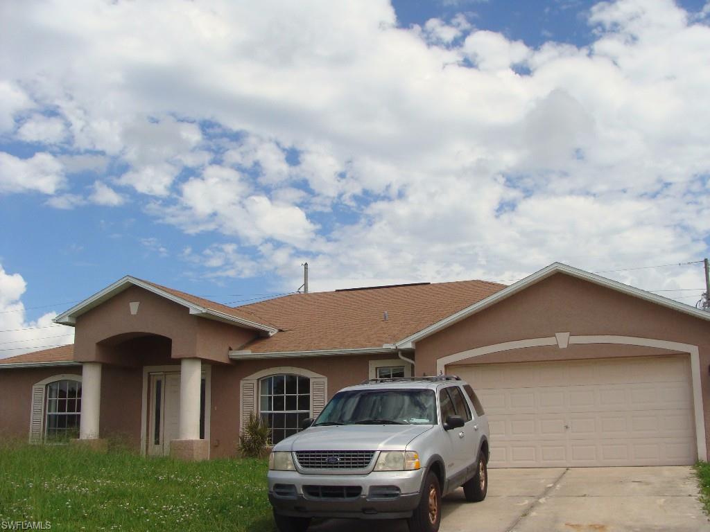 CAPE CORAL - Residential