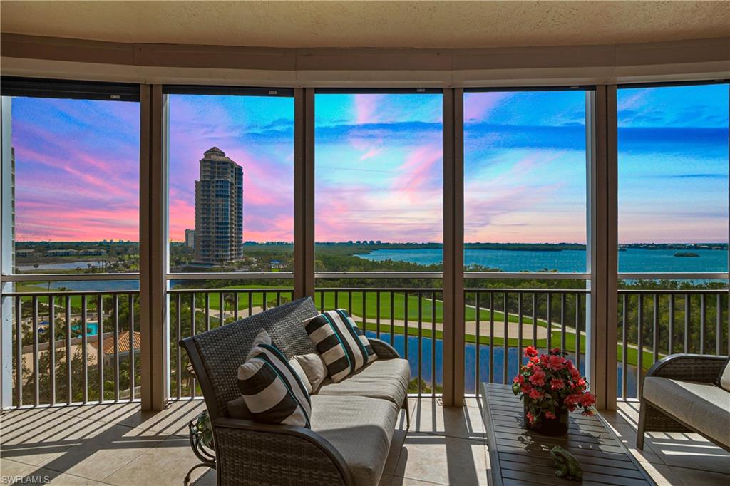 ESTANCIA - Residential